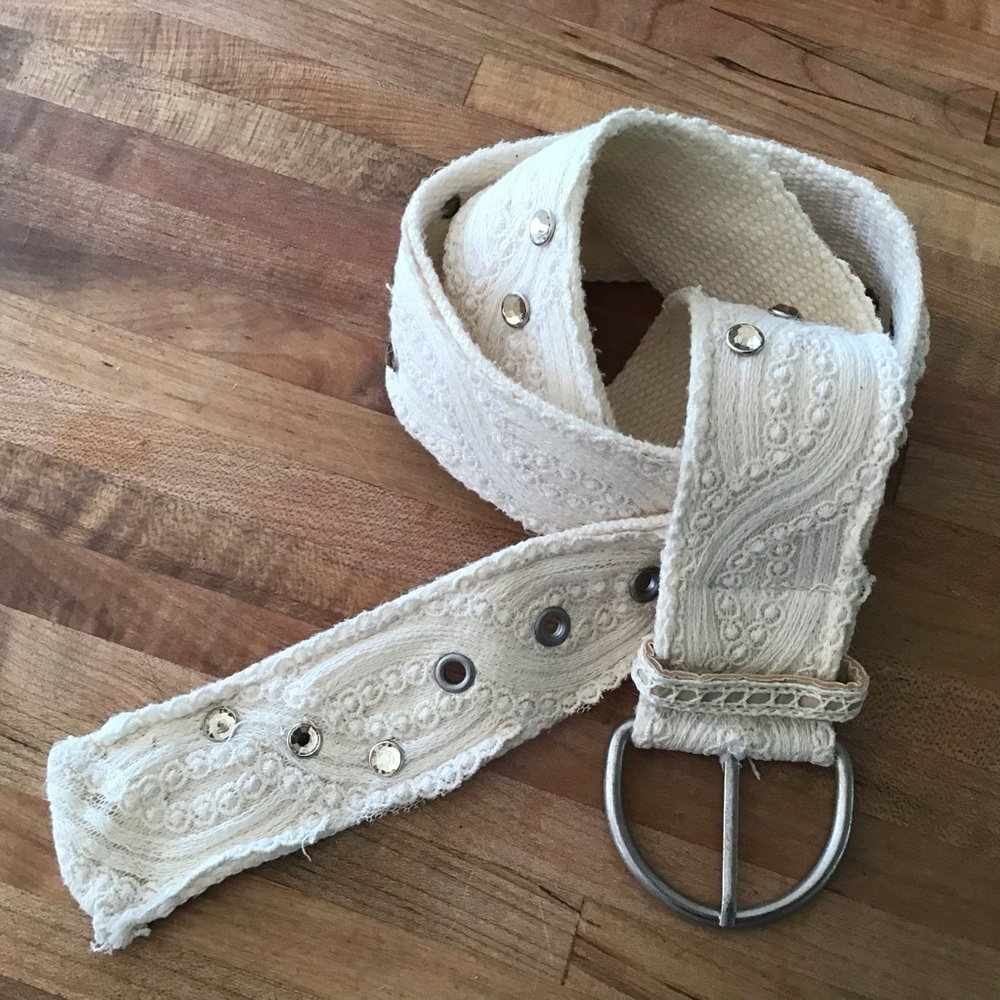 Boho Vintage Lace  2” Shabby Chic Belt With Crystal Stones Grommet Hole Size 9